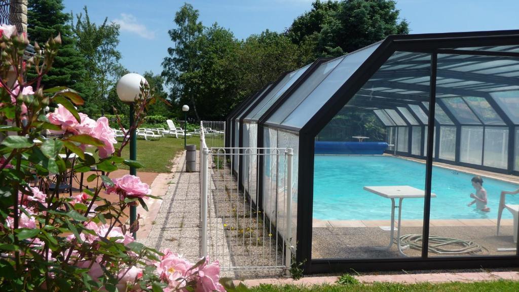 Logis La Rose Des Vents Hotel Volvic Bilik gambar