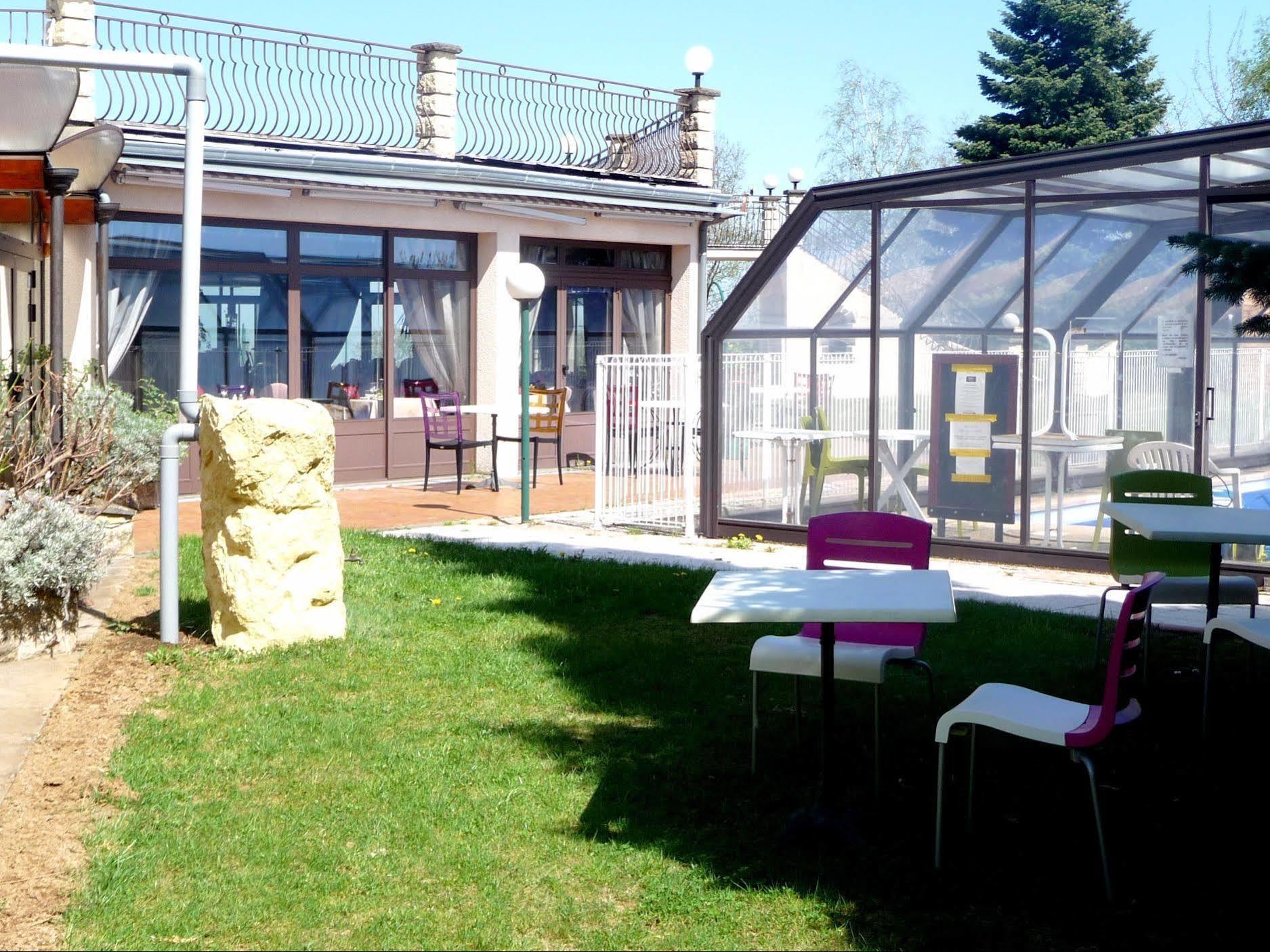 Logis La Rose Des Vents Hotel Volvic Luaran gambar