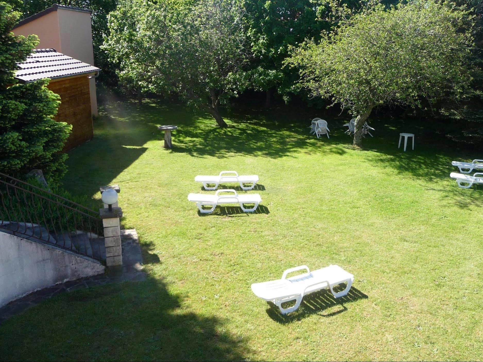 Logis La Rose Des Vents Hotel Volvic Luaran gambar