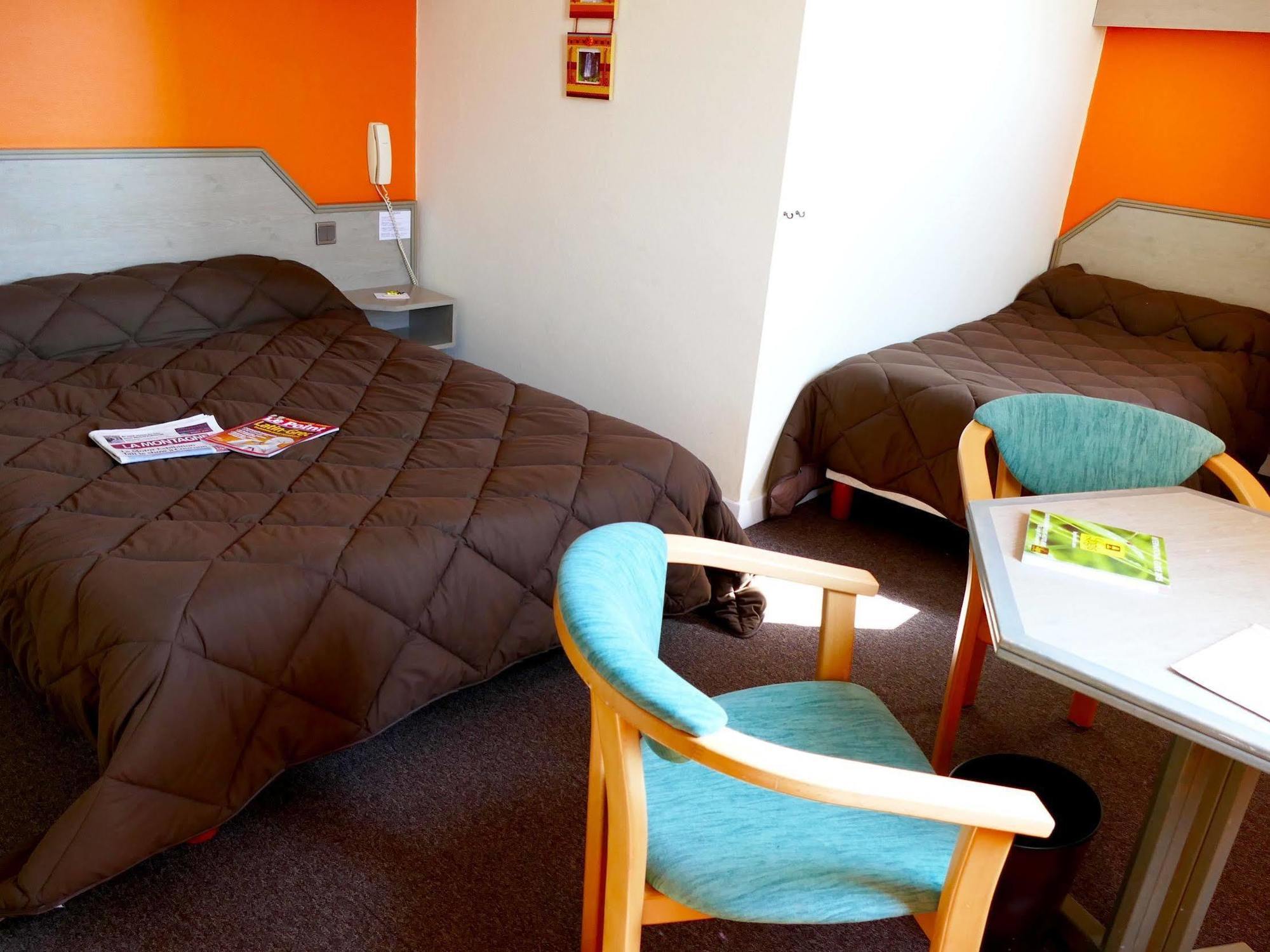 Logis La Rose Des Vents Hotel Volvic Luaran gambar