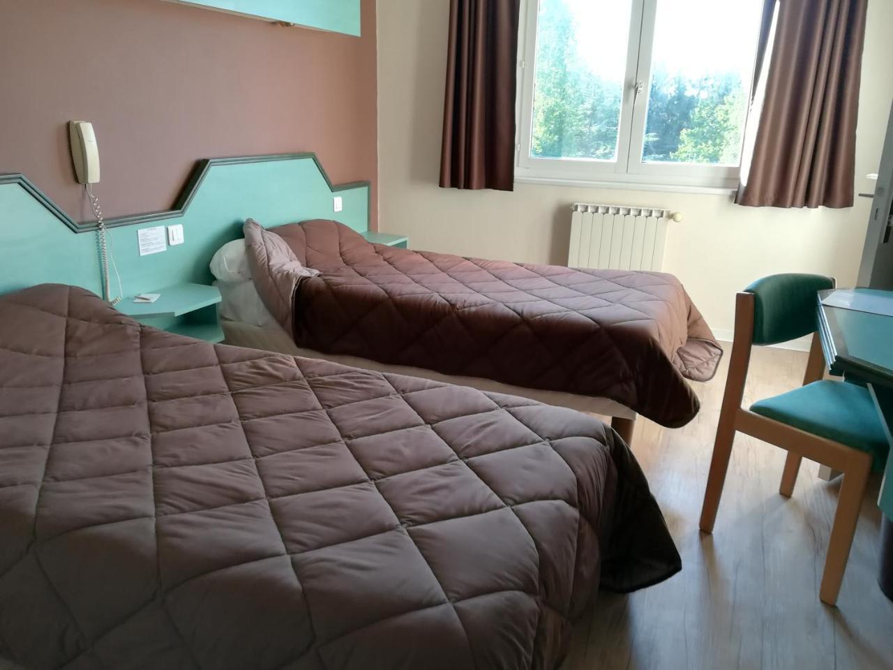 Logis La Rose Des Vents Hotel Volvic Luaran gambar